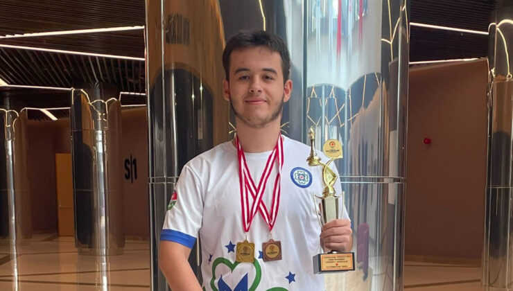 Büyükşehir Sporcuları Satrançta Başarılarını Sürdürüyor