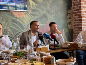 AK Parti Milas’tan Gazetecilere Basın Bayramı Kahvaltısı
