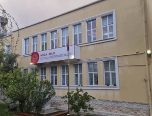 Milas’ta Okul Kıyafetleri İçin Dikkat Çeken Açıklama