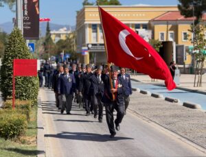 30 AĞUSTOS COŞKUSU MİLAS’I SARDI