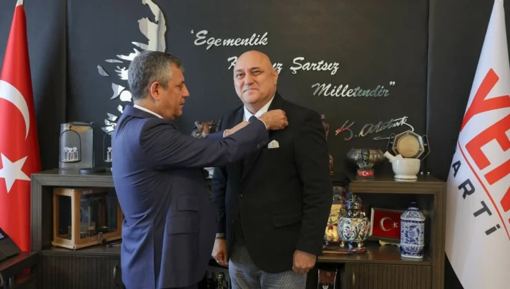 Yatağan Belediye Başkanı Mesut Günay YENİ Parti’ye Geçti!