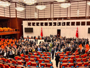 Çerçeve Yasa Meclis’ten Geçti: 468 Milletvekili “Evet” Dedi